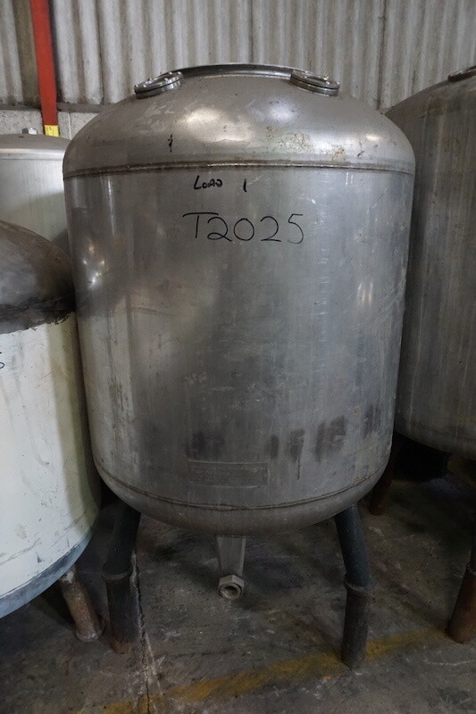 Elevated Cellar Tank - Secondhand