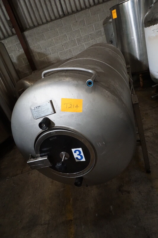 Horizontal Cellar Tank - 1000 Litres - Secondhand