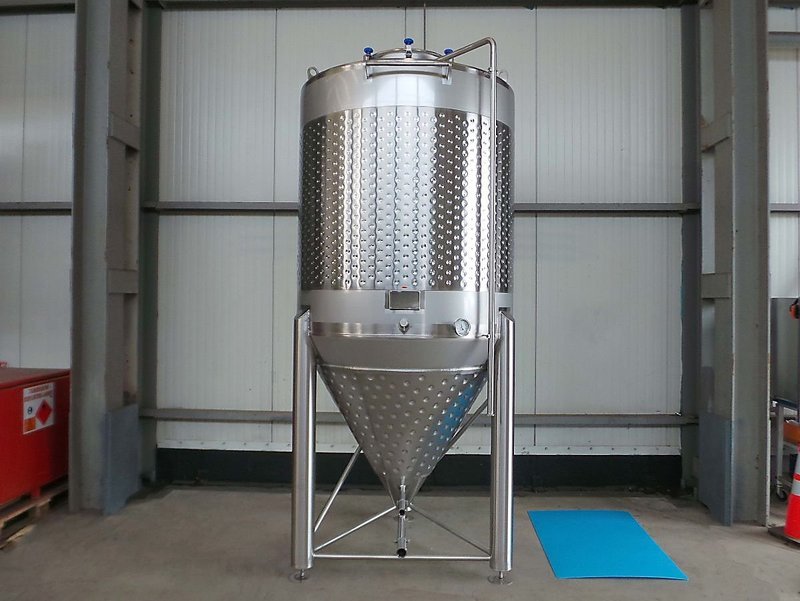 3050 Litre Tank - WW9968V4LN