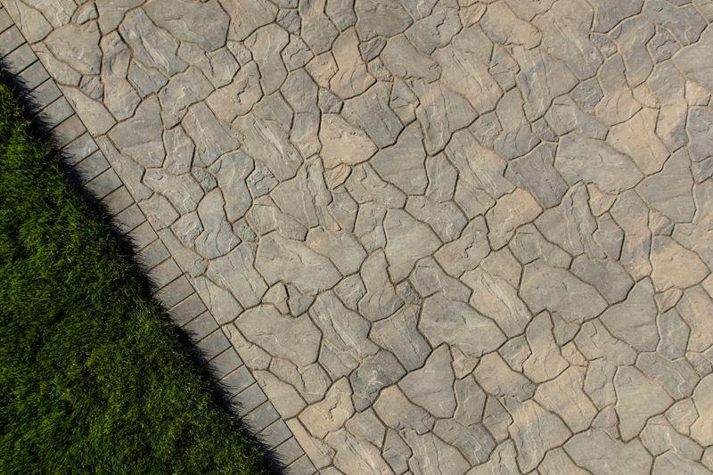 Mesa Flagstone Paver - 80MM