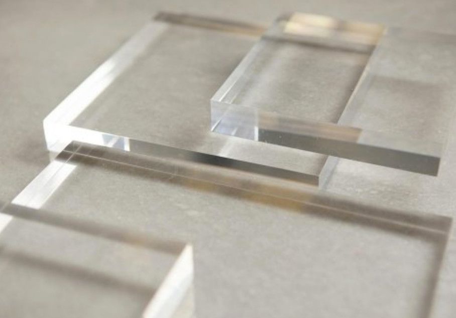 Lucite Gallery Pad Medium 6x6