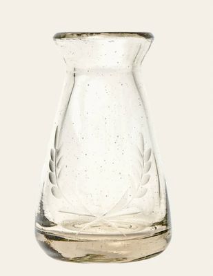 Florecita Vase with Corona Laurel Etched
