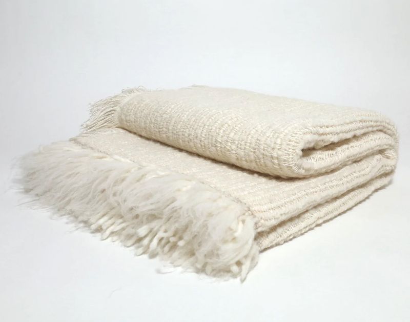Bulloch 10 Cream Throw | 67x55