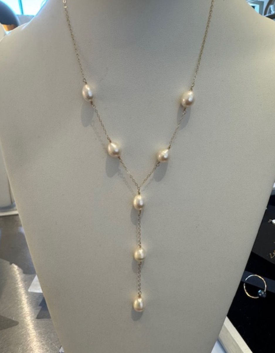 Julia Pearl Drop Lariat