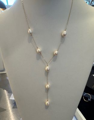 Julia Pearl Drop Lariat