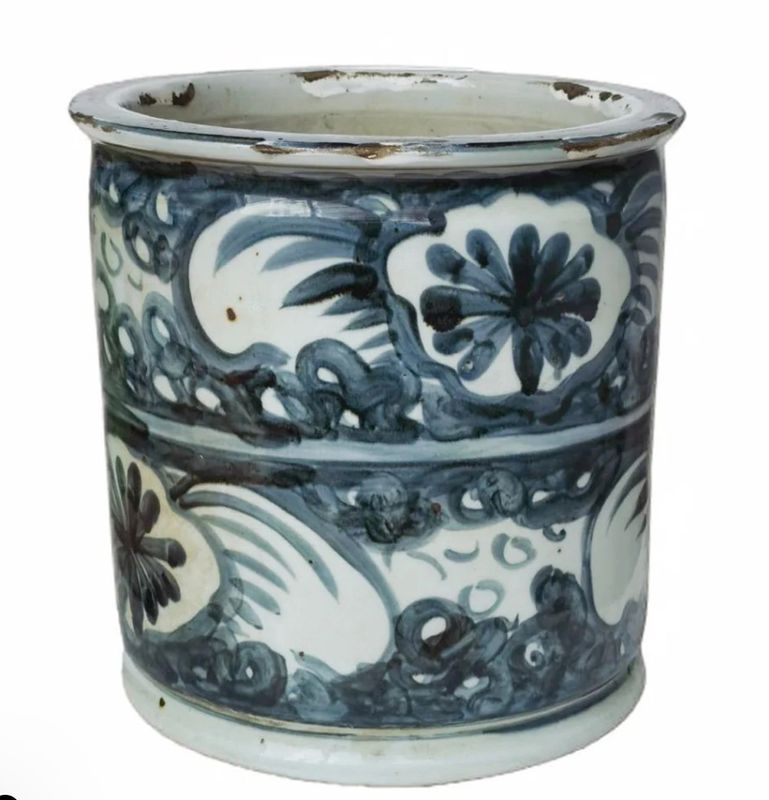 Blue And White Porcelain Orchid Pot Sea Flower Motif