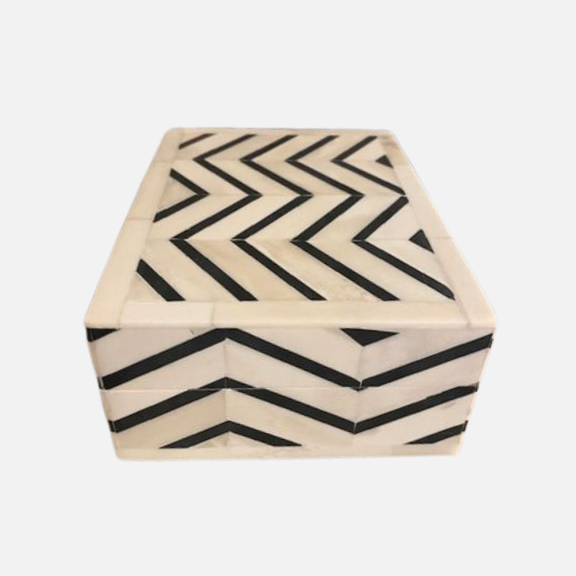 Black &amp; Ivory Zig Zag Box (5x7)