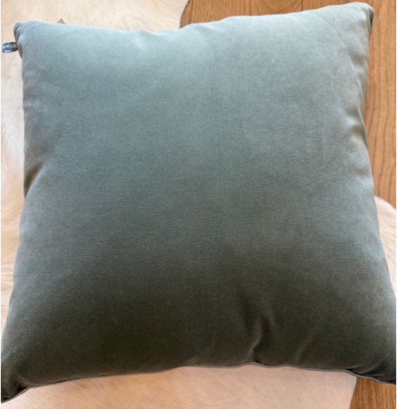 Giorgio Layla Green Smoke Pillow | 22x22