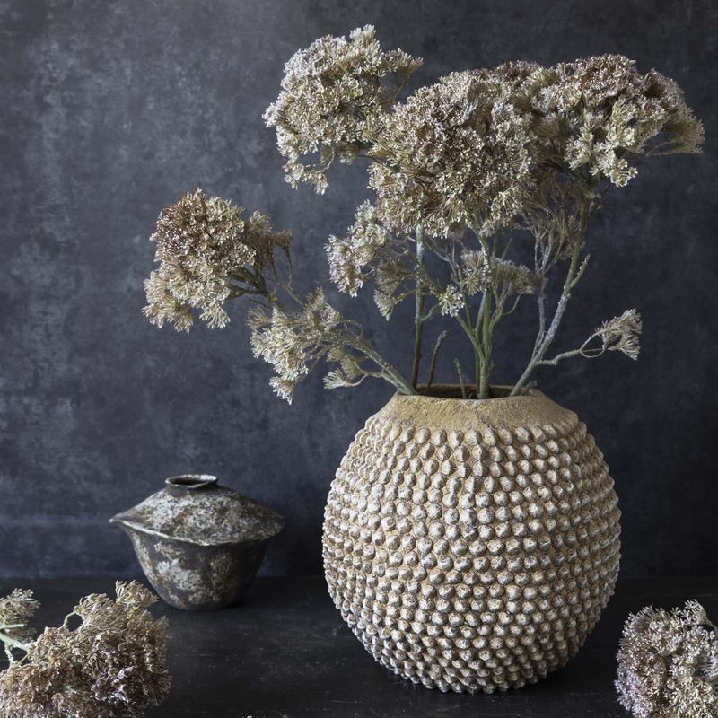 Artificial Orlaya Stem