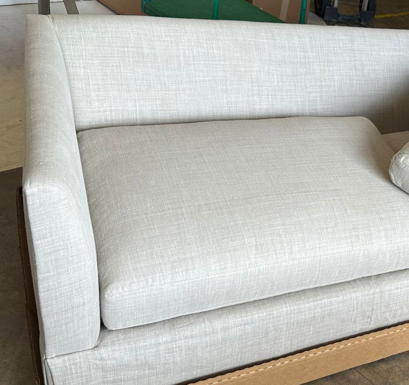 CORRIE SOFA | PERFORMANCE FABRIC/STAIN RESISTANT