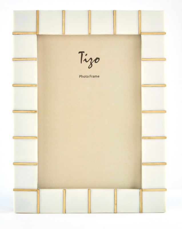 Photo Frame (Resin/Brass) 5 x 7
