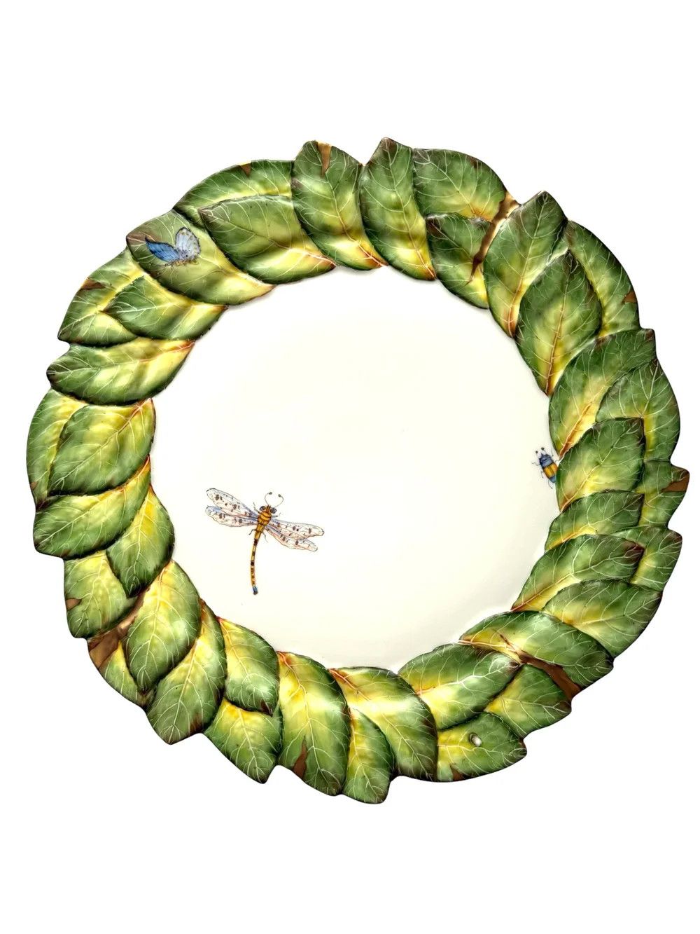 Exquisite Leaves Embossed Dinner Plate | 10.5