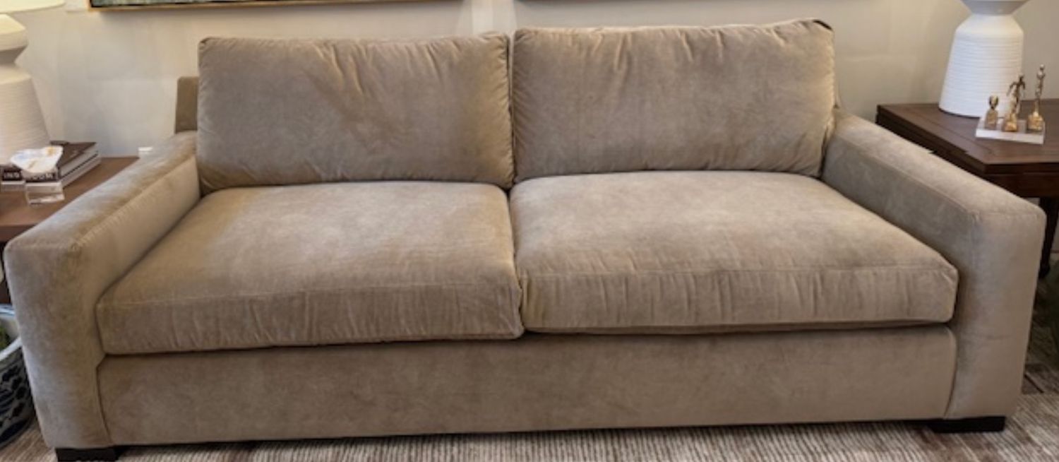 Winthrop Caramel Sofa | PERFORMANCE | Memory Down