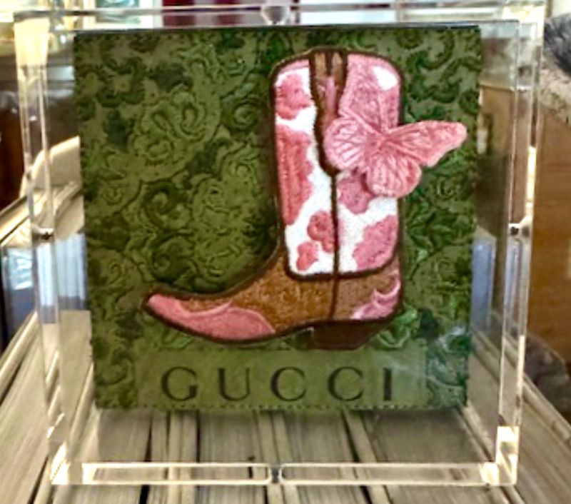 Stephen Wilson Petite | Gucci Green Pink Boot | 5x5