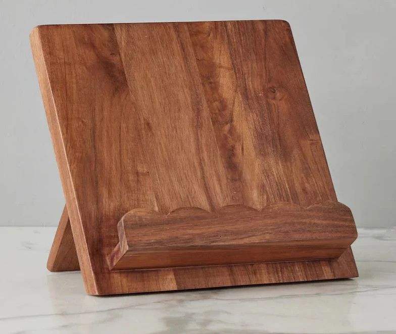Scalloped Wood Cookbook Stand |  Natural