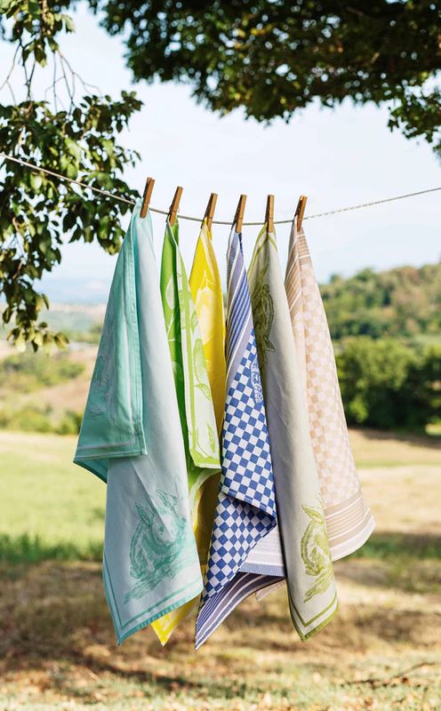 Strofinaccio Aqua Bunny Dish Towel | Each