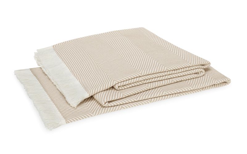 Leo Throw | 60 x 90 | Dune