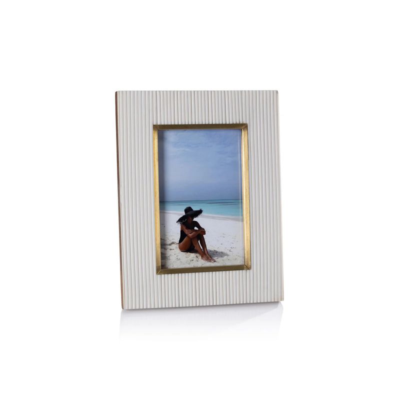 Bossa White Resin with Brass Photo Frame | 4x6