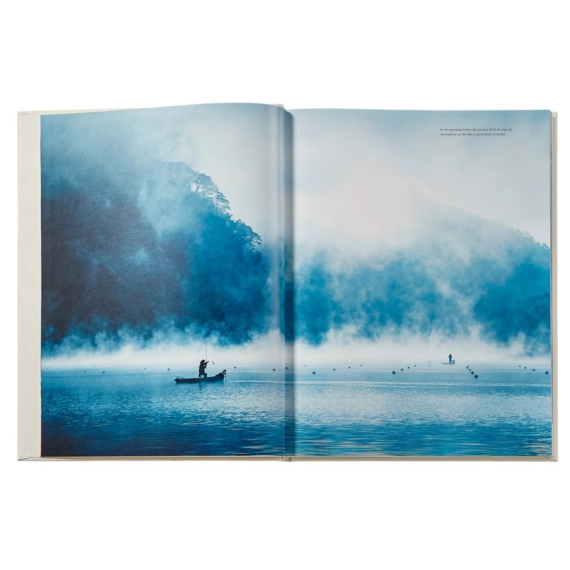 FISHING: THE ULTIMATE BOOK Ivory Leather Book