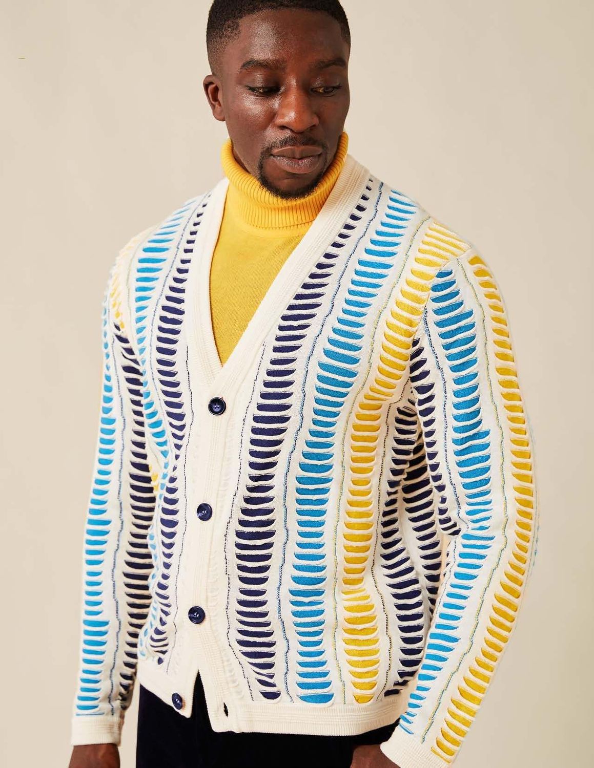 VINTAGE INSPIRED INTARSIA CARDIGAN SWEATER