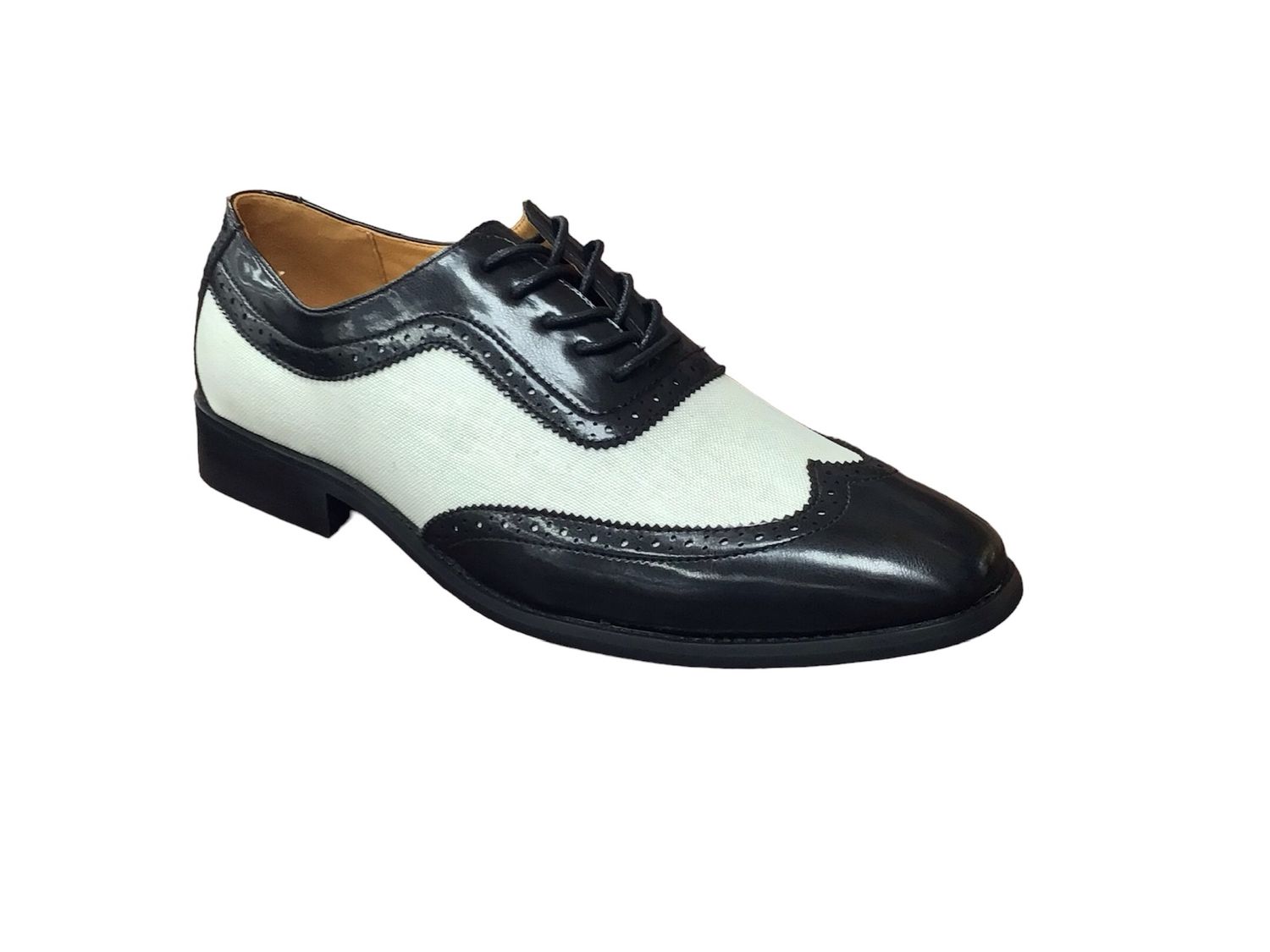 	TR PREMIUM WINGTIP DRESS SHOES , Color: BLACK/WHITE, Size: 8.5