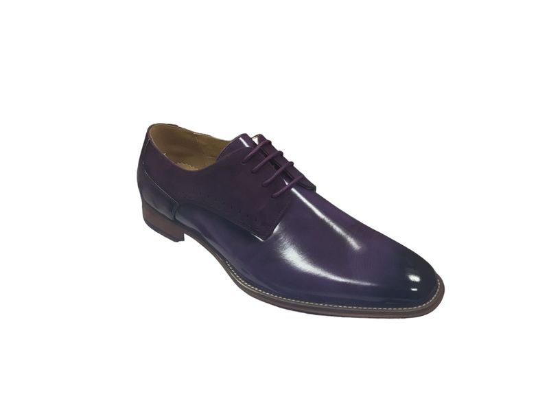 LACE UP MEDALLION TOE DRESS SHOE