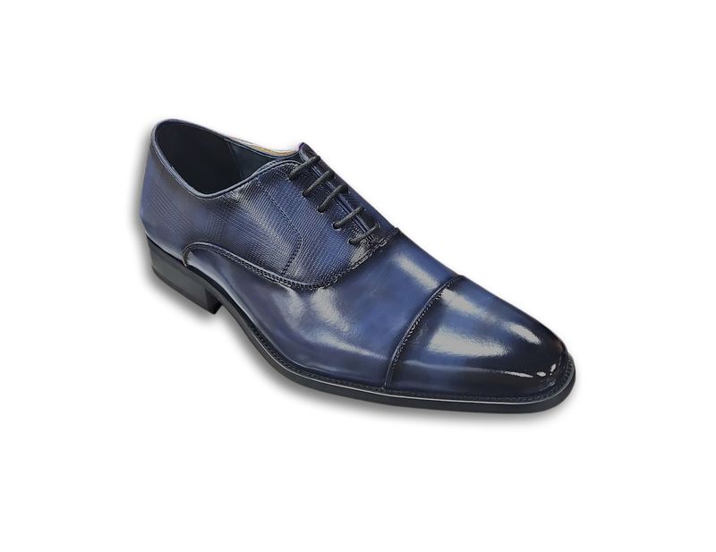 LACE UP CAPTOE OXFORD DOTTED DRESS SHOE