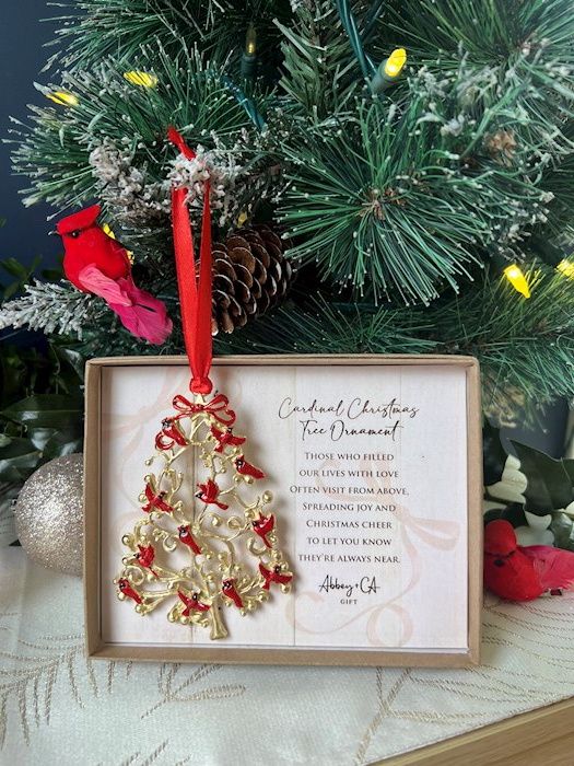 ORNAMENT- GOLD CARDINAL TREE