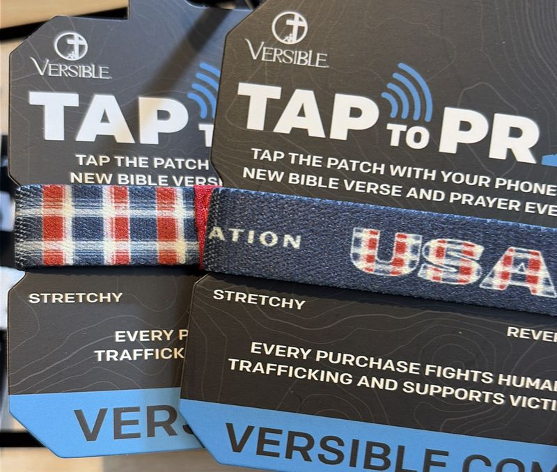 WRISTBAND- LIBERTY- LARGE- VERSIBLE, TAP TO PRAY