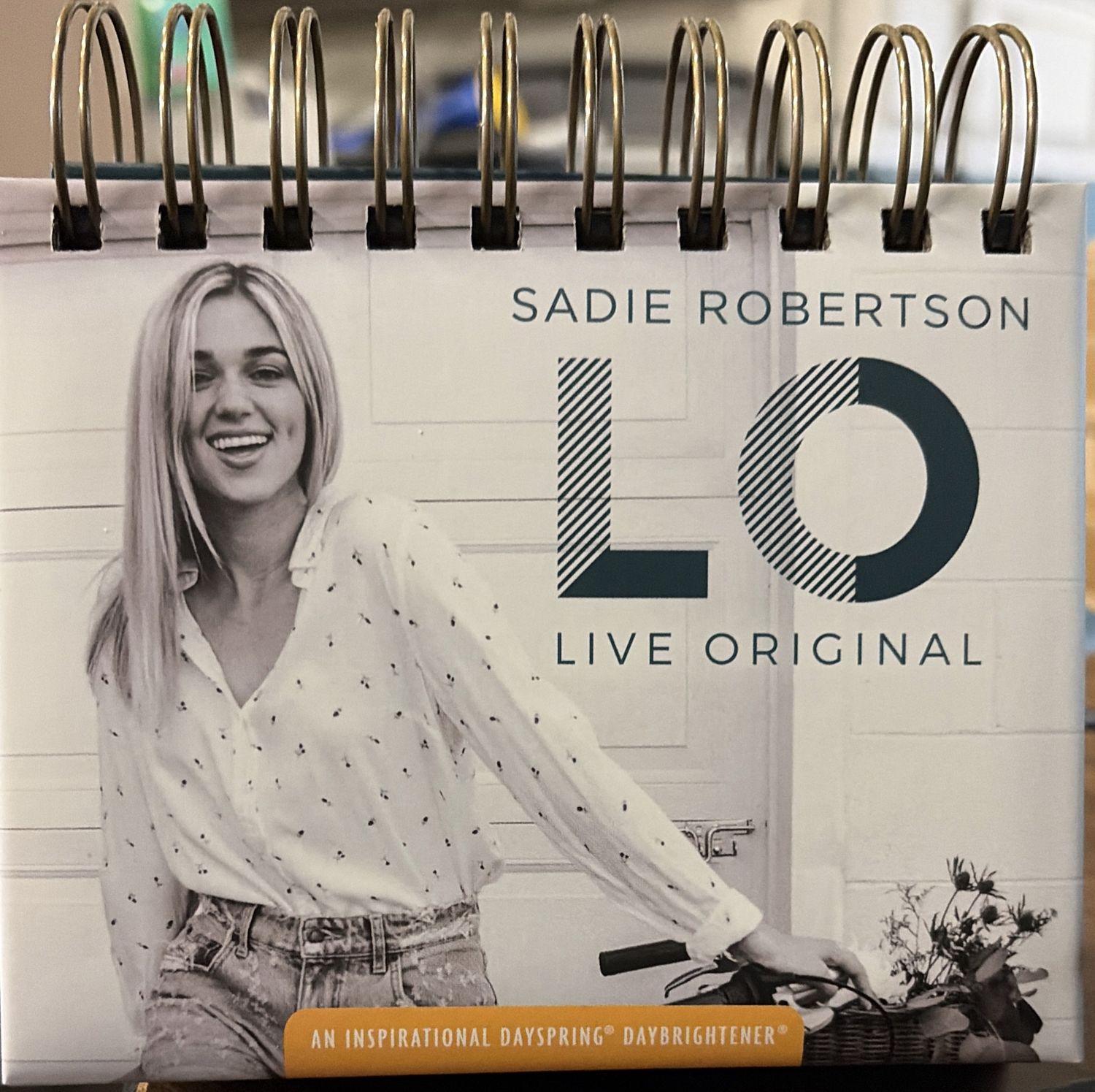 DAYBRIGHTENER- LIVE ORIGINAL, SADIE ROBERTSON