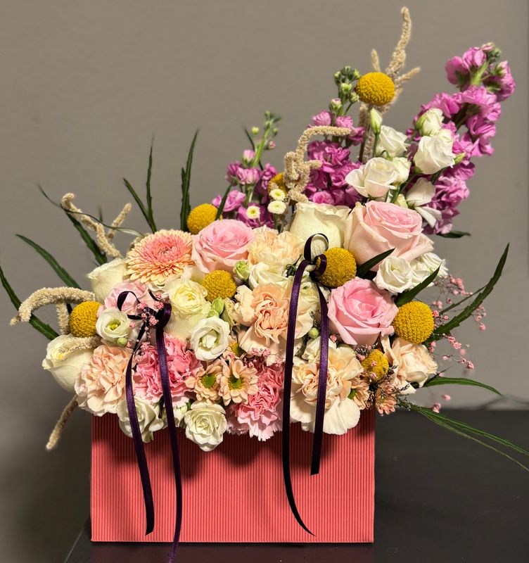 Florentia – Blütenglück in Rosa & Gold