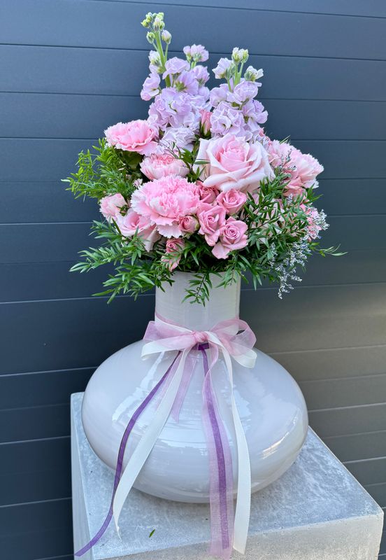 Rosé Romance – Zarte Blumenpoesie