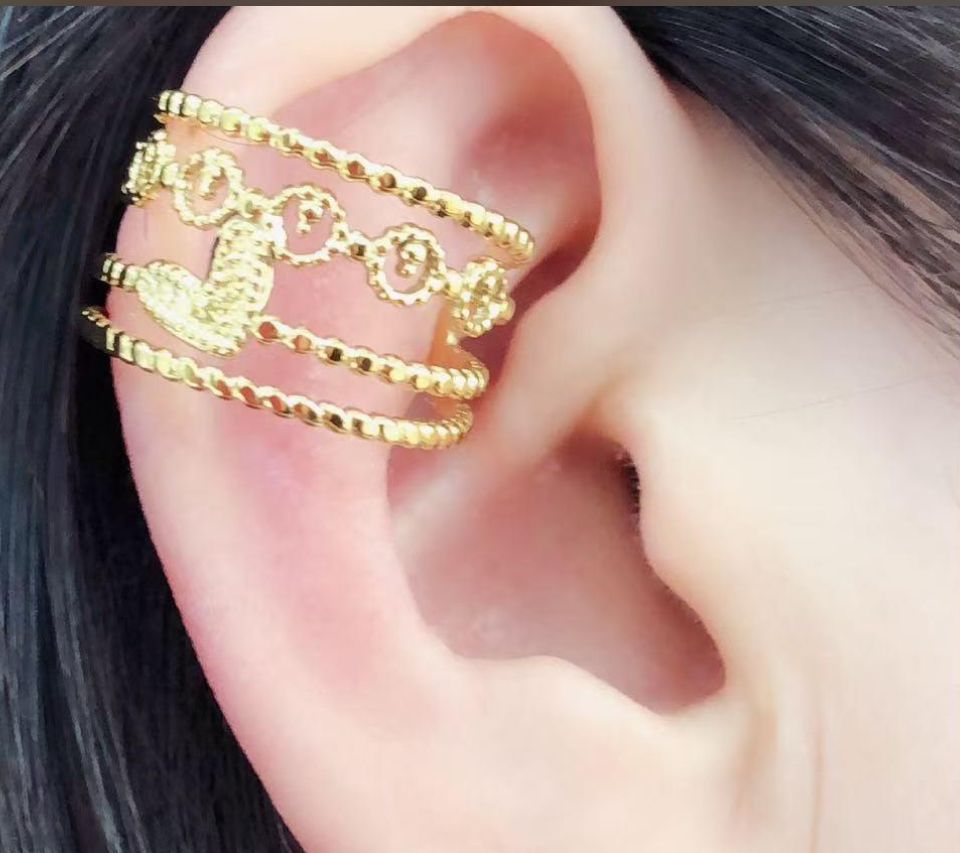 Orecchino Ear cuff regolabile acciaio
