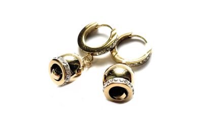 Orecchini Dorato acciaio Campanella liscia semizirconati bianchi chiusura scattino