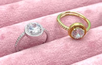 Anello pietra tonda regolabile acciaio