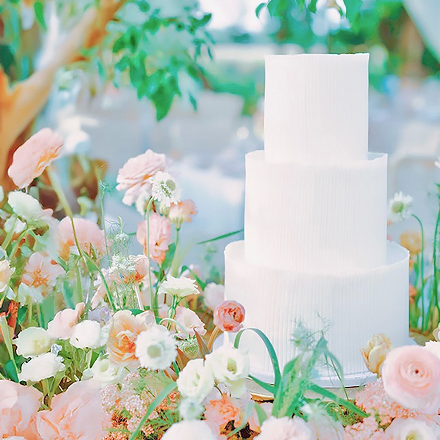 SimplyWed™ Simply Custom Designer Wedding Cake