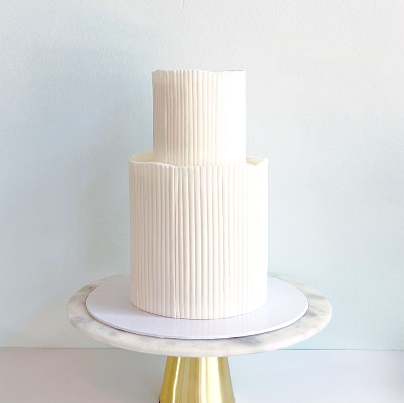 SimplyWed™ Simply Aurelle (wedding cake/GF available)