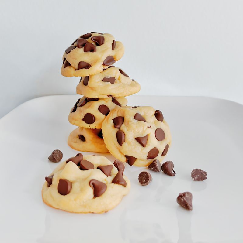 SimplyWed Chunky Chips Cookies