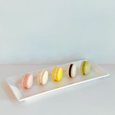 SimplyWed Macarons