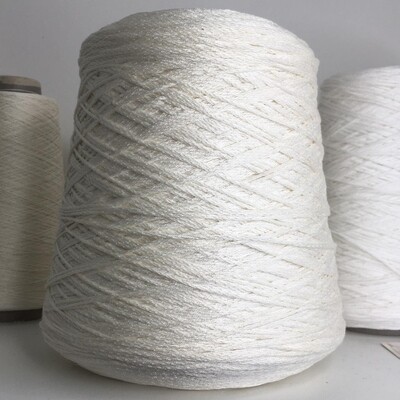 SETA  CATENELLA FB silk  100% натуральный шёлк  шнурок   280м/100 гр  col. 7532 Bianco белый S125 есть бобинка - 145гр.