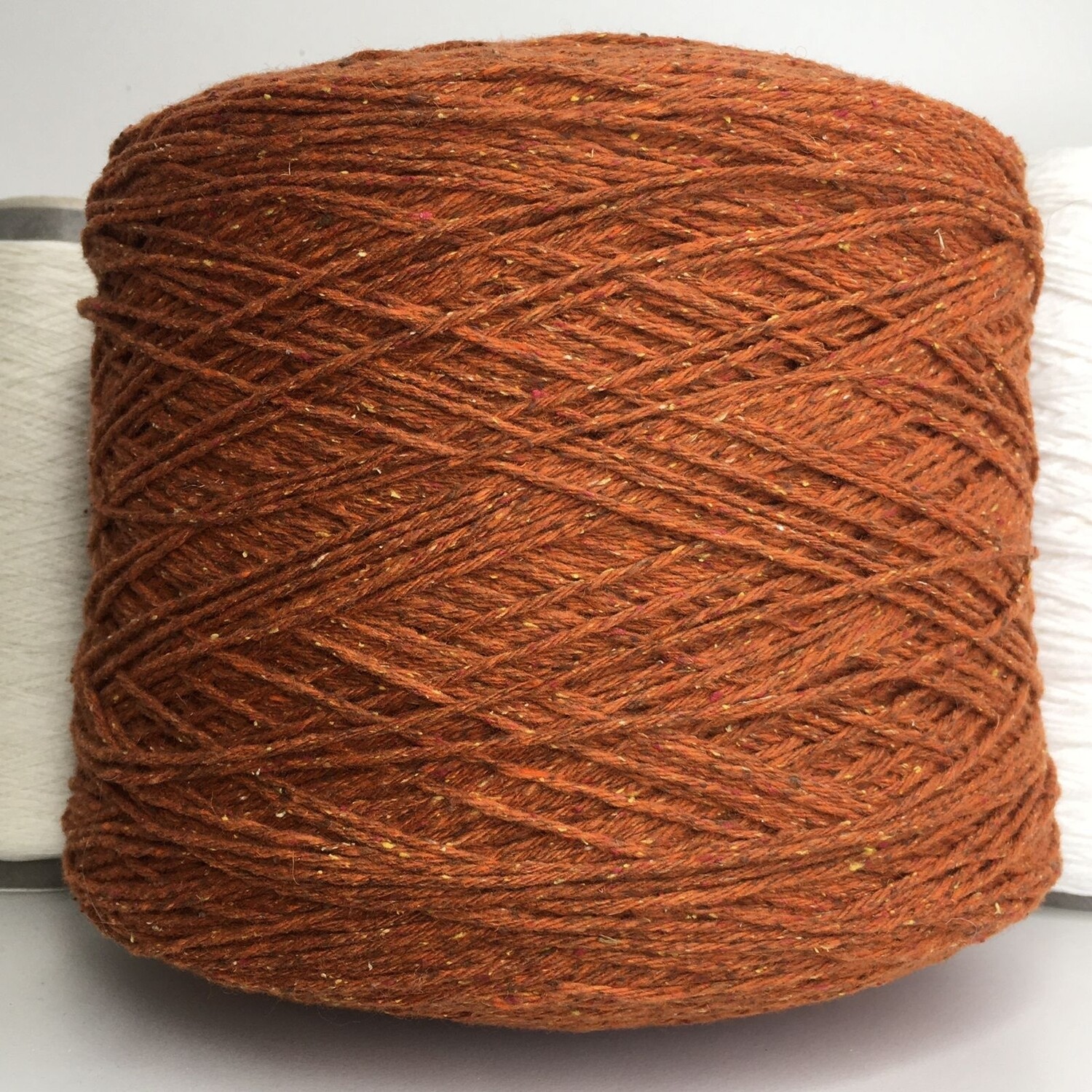 Minotauro твид. Твид northpole 462 бобинный. , зеленый,. Minotauro (80% меринос, 20% па) 100г/270 м. Твид harris пряжа.