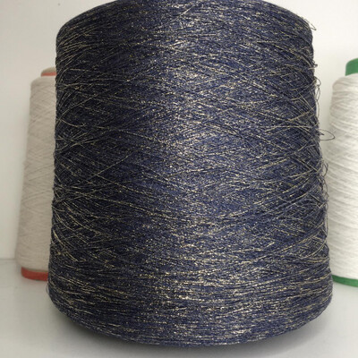 LUNAR - LUREX; 70% вискоза, 15% люрекс, 15% п/а; 3500м/100гр;  col. 1360 припылённо-синяя нись с золотым люрексом