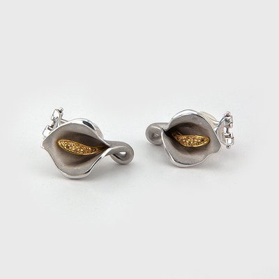 Yellow sapphire earrings in 18k white gold