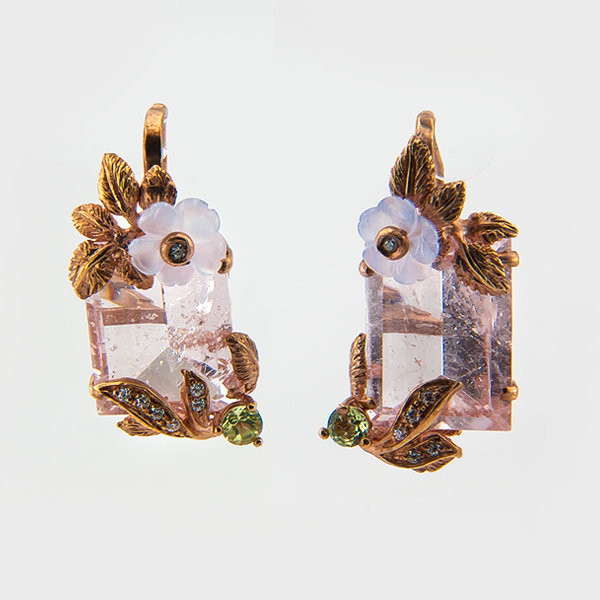 Rose beryl gemstone earrings in yellow gold plated silver