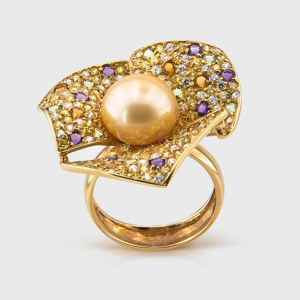 Pearl and colored stone ring in 14k yellow gold