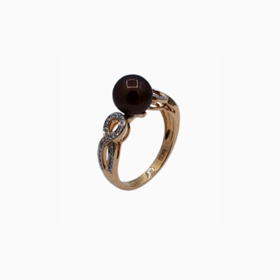 Black pearl and diamond ring in 14K rose gold