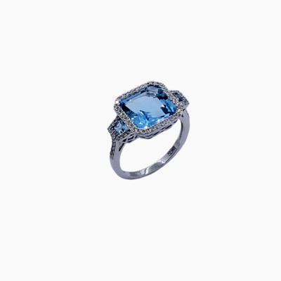 Blue topaz and diamond ring in 14K white gold