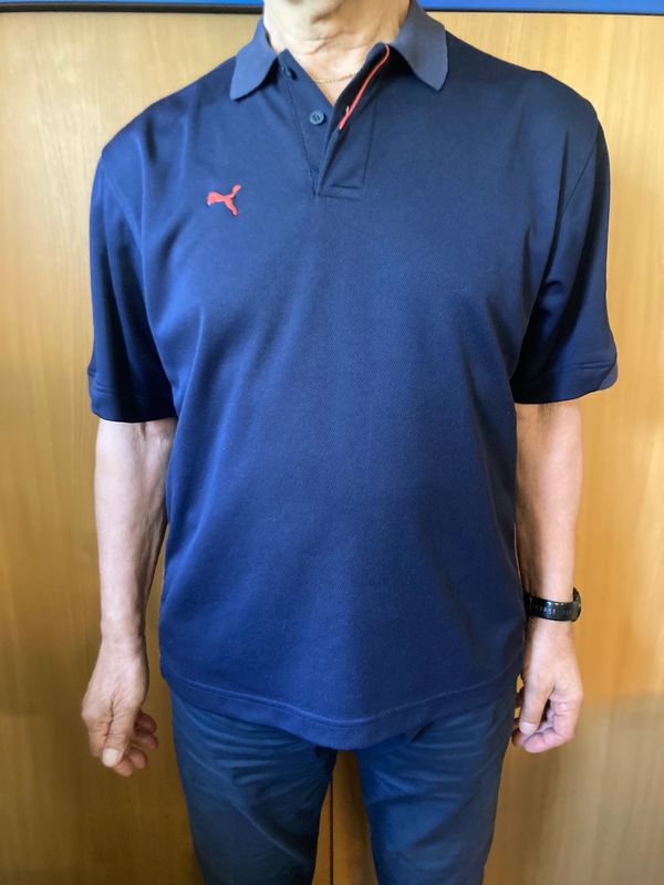 Granatowa koszulka  r. M, marka PUMA