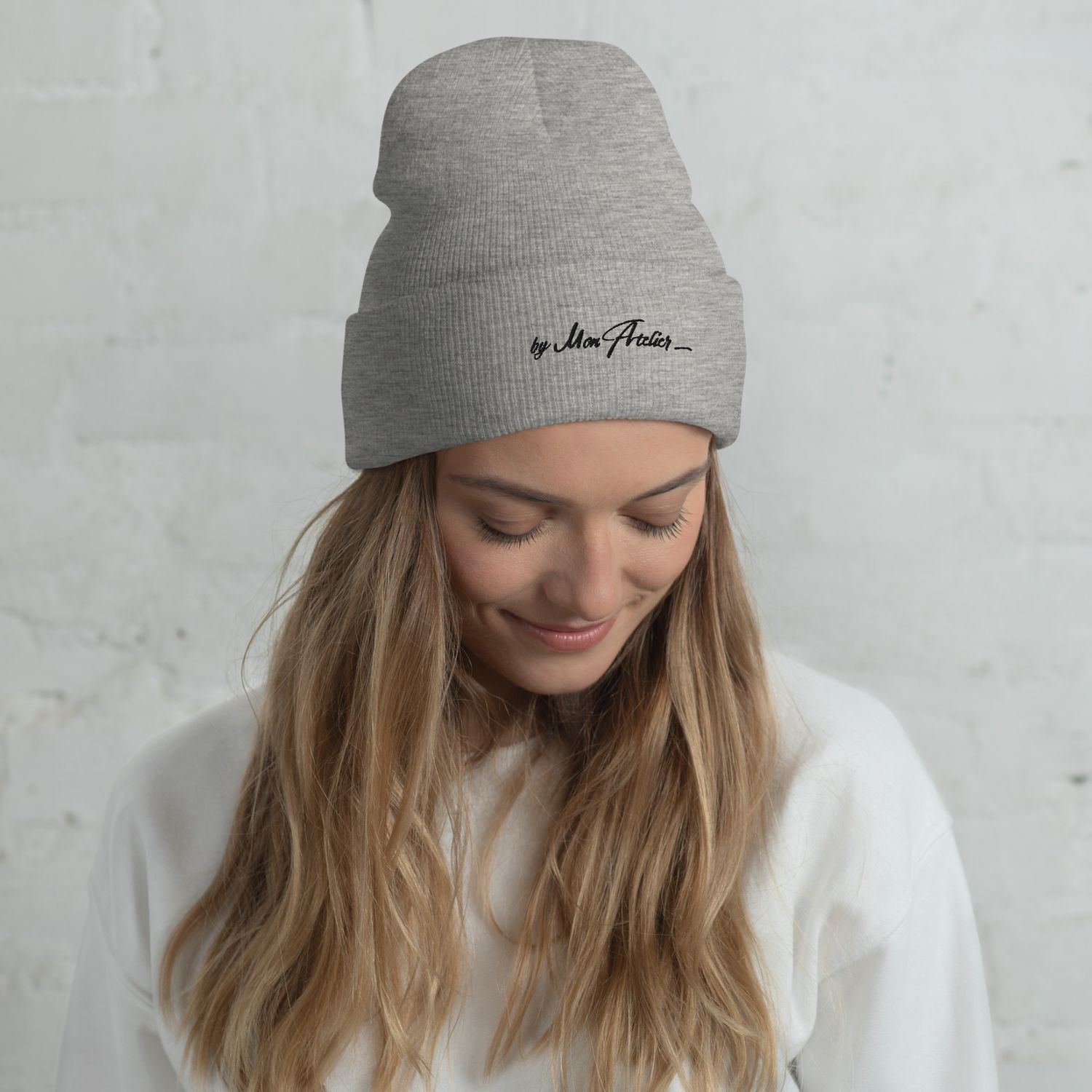 Bonnet d'hiver - 1501 - Broderie noire