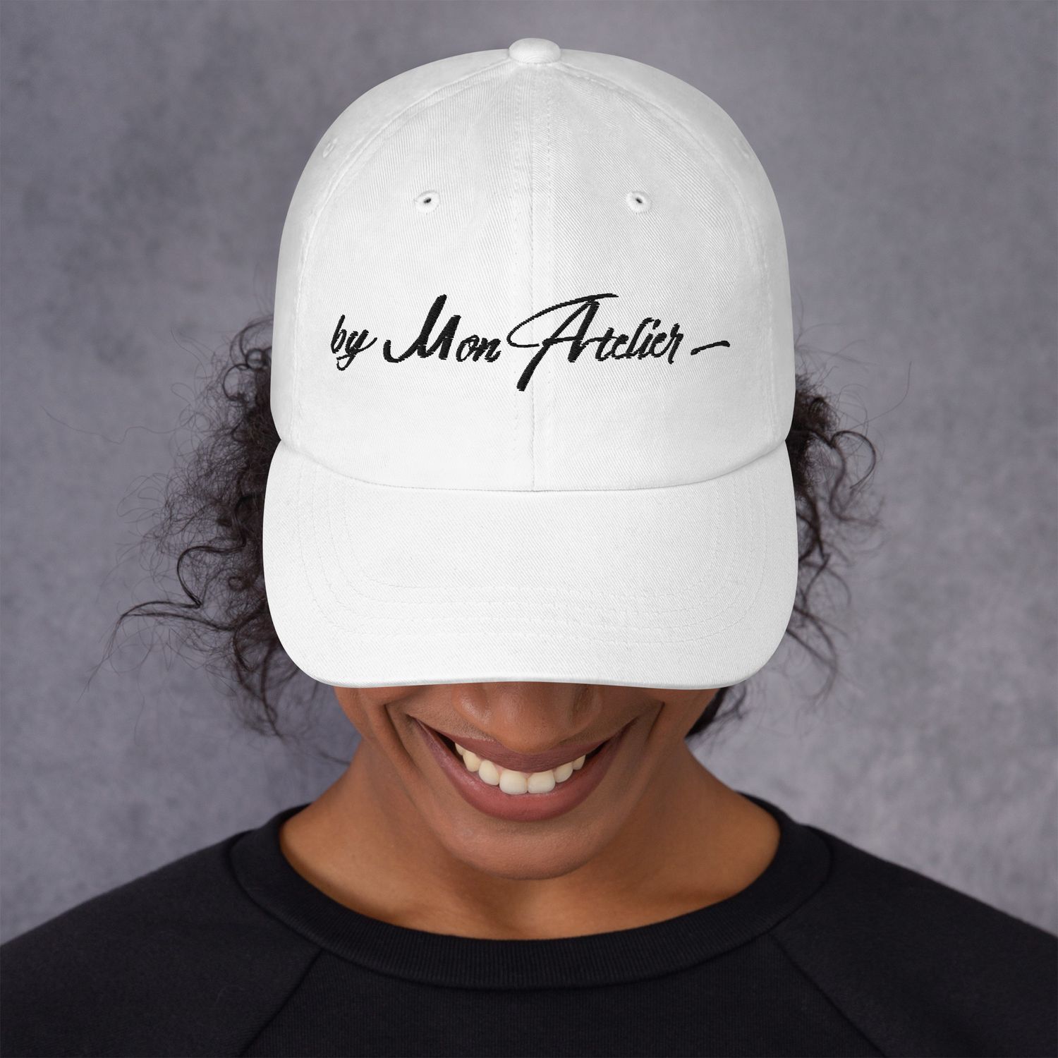 Casquette classique - Blanc, beige ou rouge